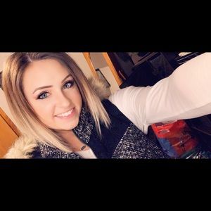 Meet your Posher, Jacqueline